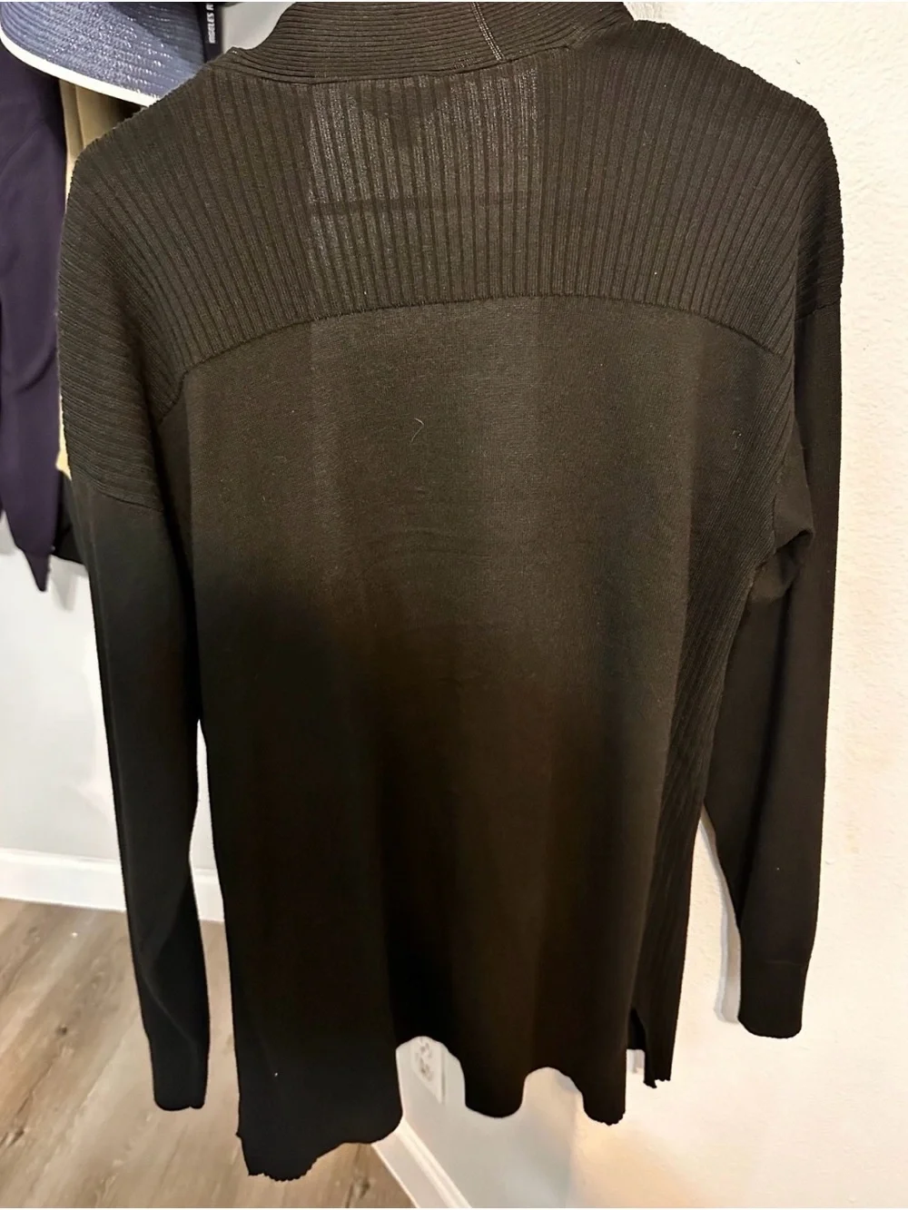 Black Open Front Rib-Shoulder Cardigan - Picture 2 of 5